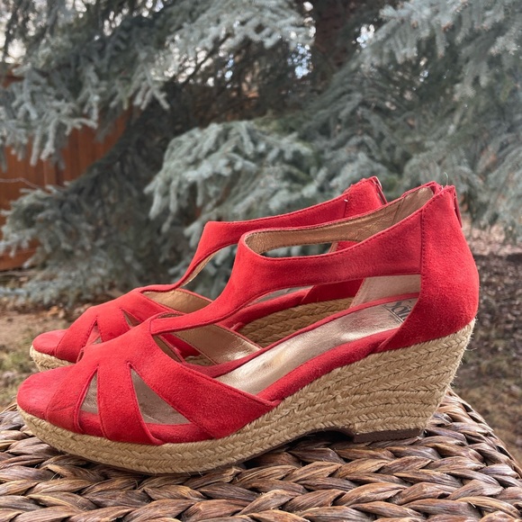 Sofft suede Espadrille Platform Strappy Back Zipper Closure Wedge Sandals - Picture 9 of 10